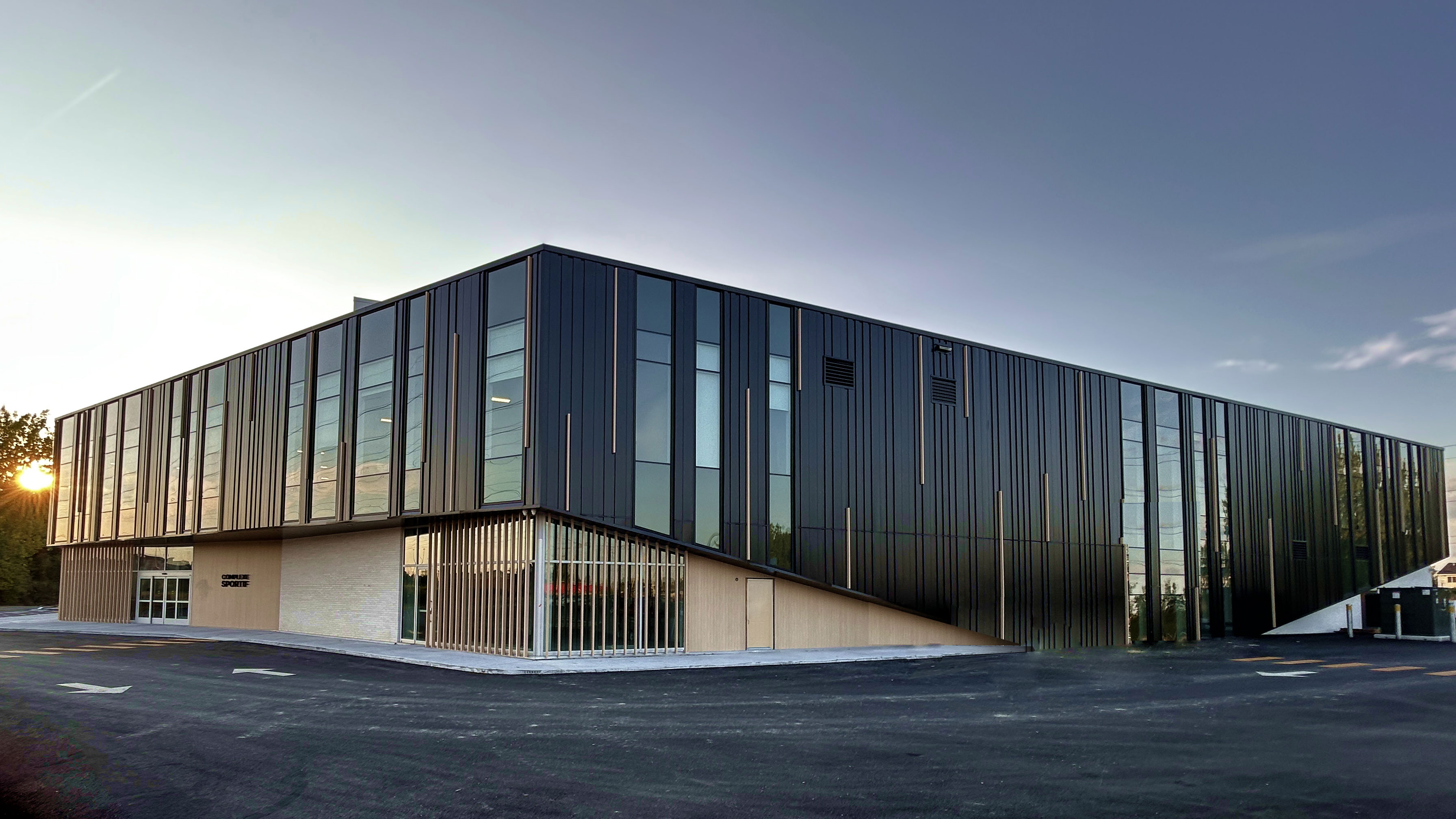 complexe sportif Delson et Sainte-Catherine